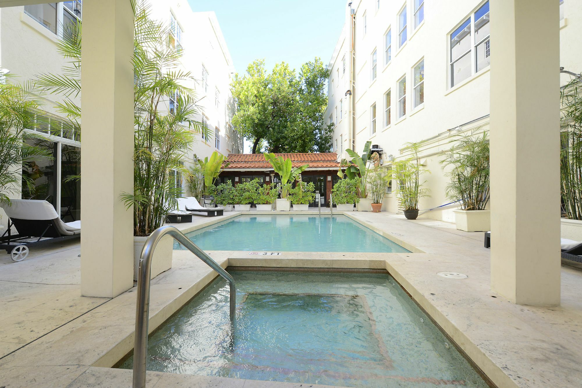 First Street Apartments Miami Beach Exteriör bild
